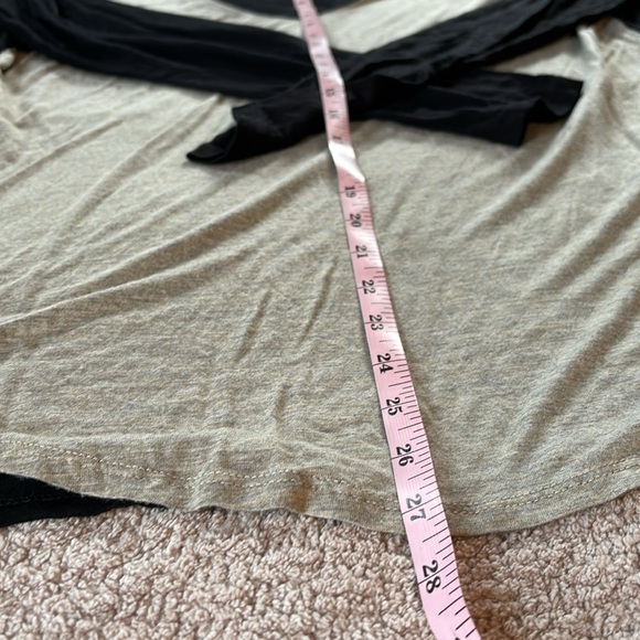 Madewell color block long sleeve v neck shirt size M - Picture 3 of 7